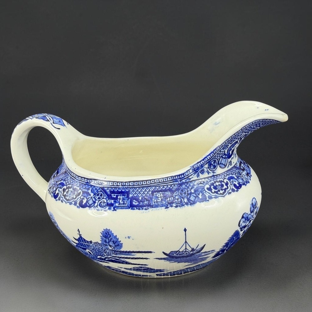 Vintage Blue Willow Transferware Gravy Boat Sauce Server Cobalt Blue White VTG